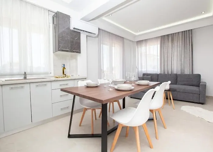 Marane Luxury Nea Moudania